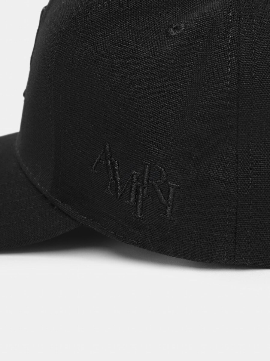 CASQUETTE EN TOILE À ÉTOILES DÉCALÉES AMIRI
