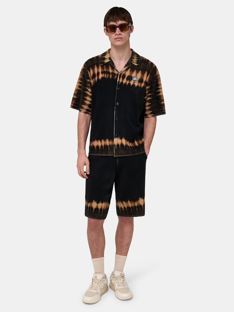 SHORT EN MAILLE TIE-DYE AVEC PATCH MA