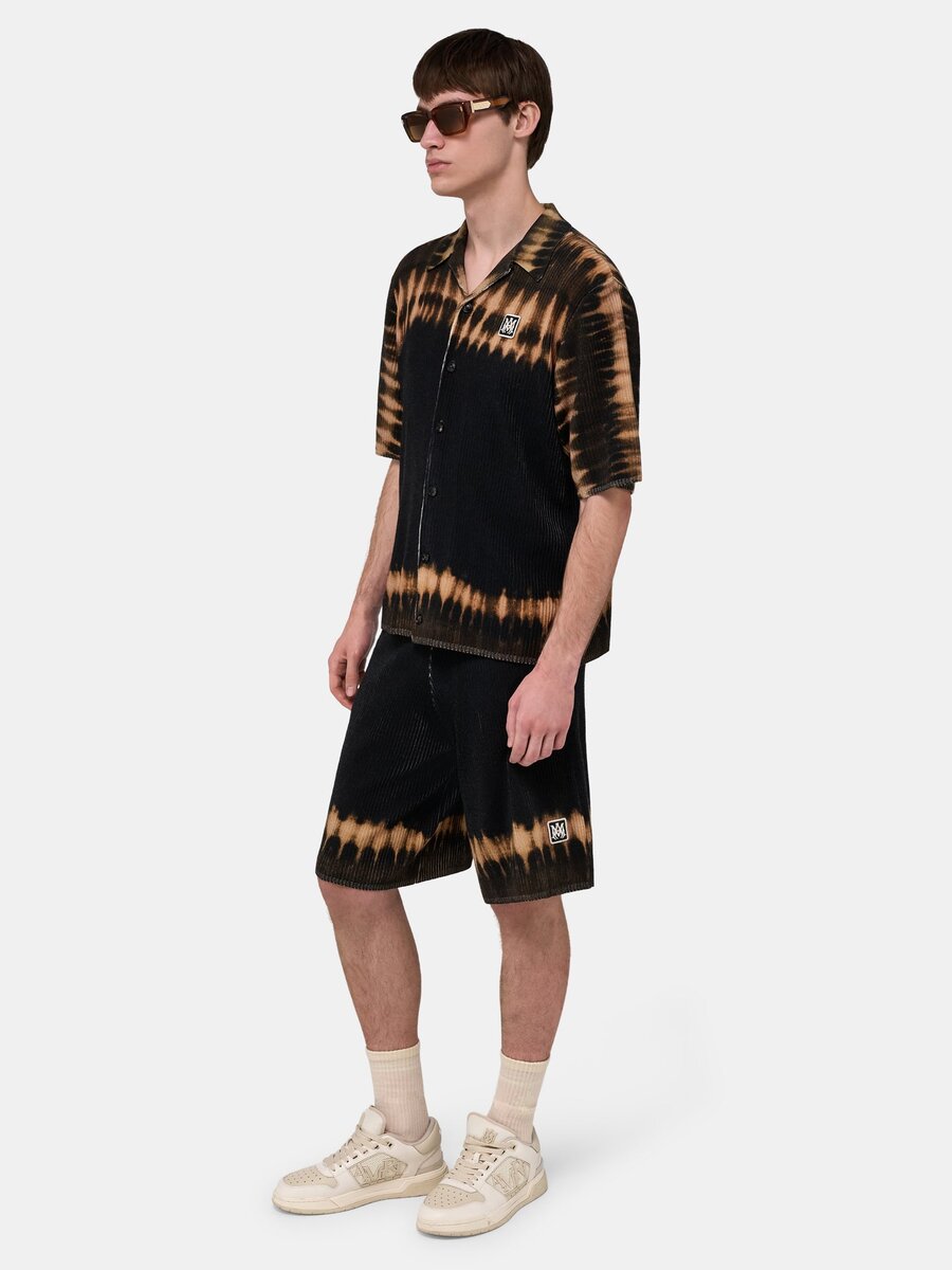 SHORT EN MAILLE TIE-DYE AVEC PATCH MA