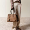 SAC TOUTE-TERRAIN « CROC HONEY 40 » EN DAIM POUR FEMME